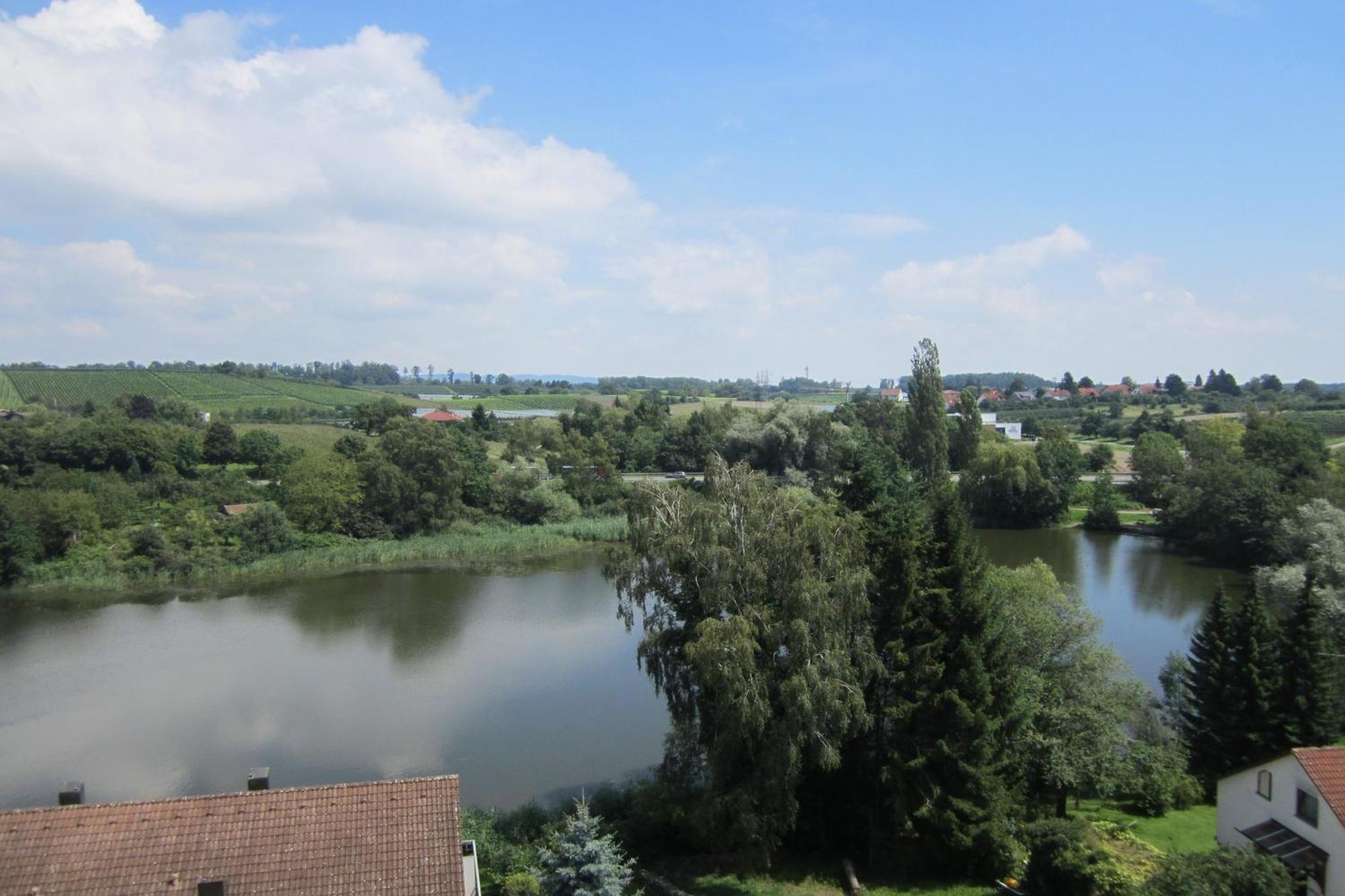 Ferienwohnung Am Weiher 미르스부르크 외부 사진