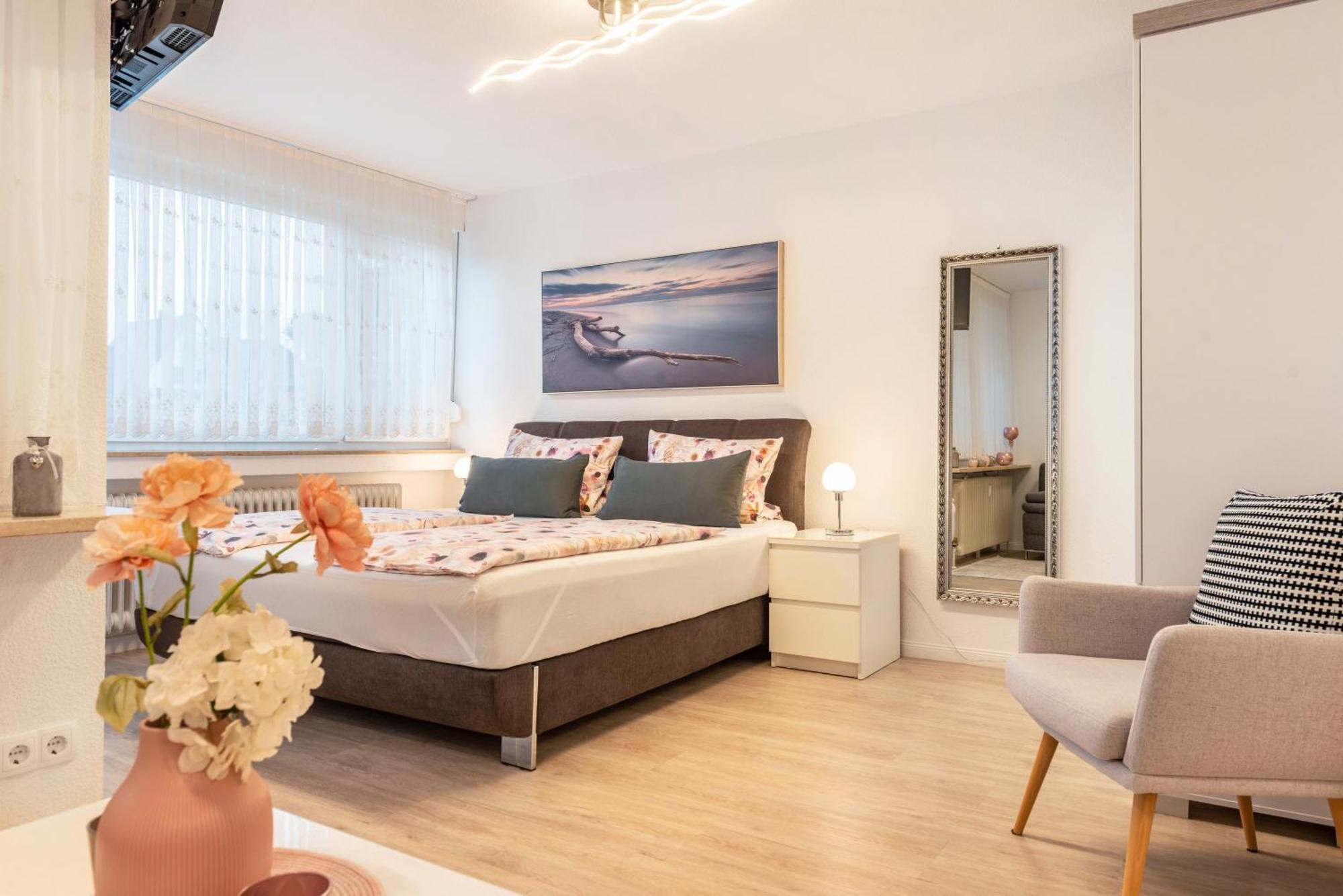 Ferienwohnung Am Weiher 미르스부르크 외부 사진