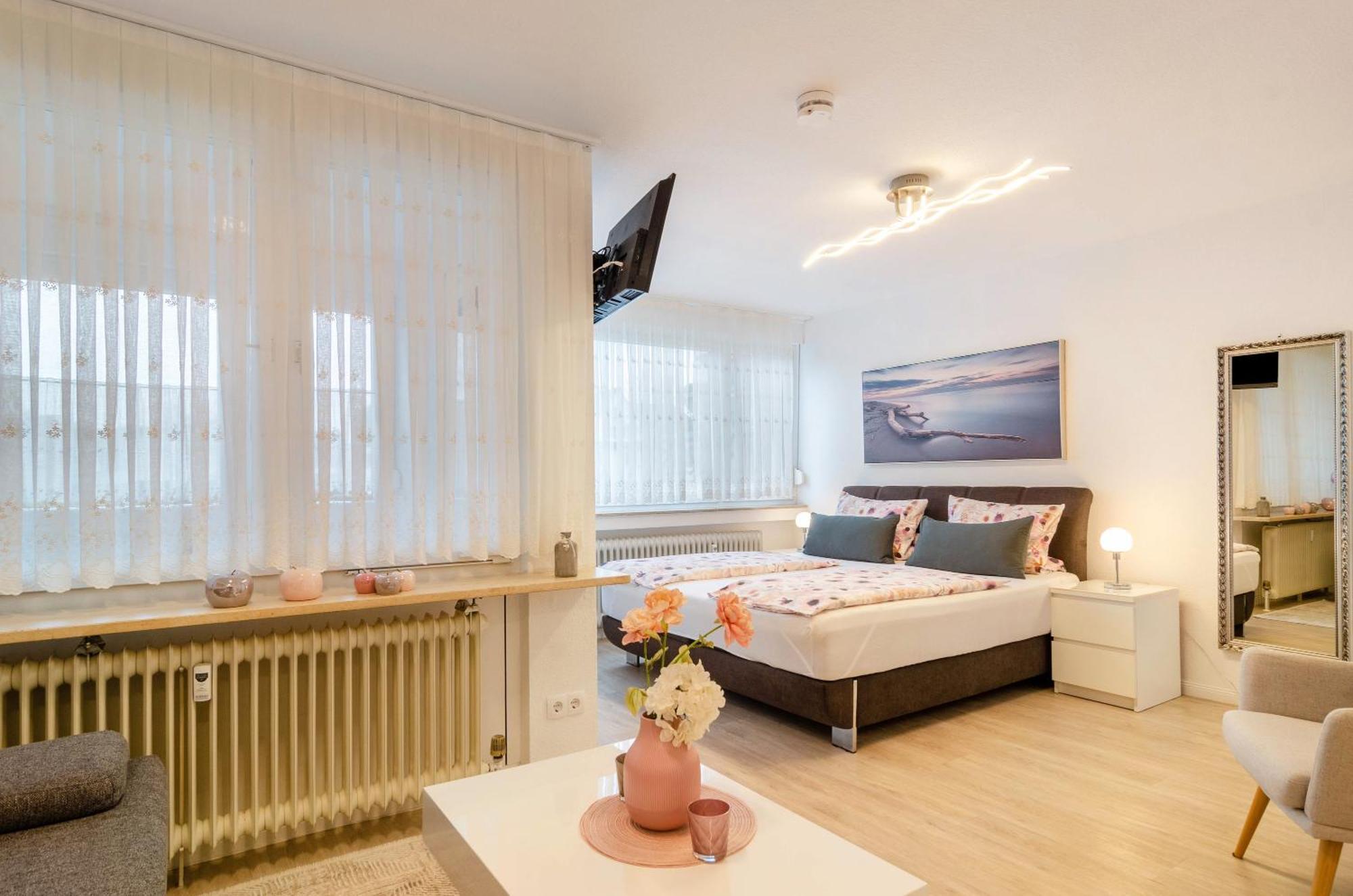 Ferienwohnung Am Weiher 미르스부르크 외부 사진